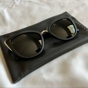 Quay My Girl Sunglasses - Black/Gold